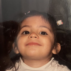 Meet your Posher, Julia